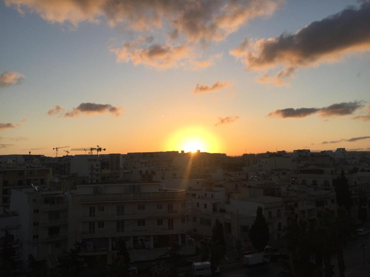 Bugibba Sunrise View Modern Apartment San Pawl il-Baħar Eksteriør bilde